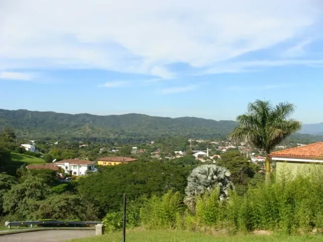 Lote a la venta en condominio en Ciudad Colón