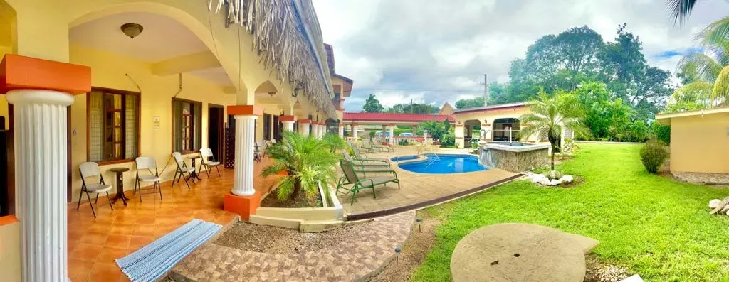 Se vende Hotel Boutique en Playa Carillo, Guanacaste, Costa Rica.