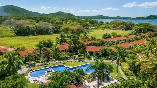 VILLA MAGNOLIA FOR RENT BEACH POTRERO
