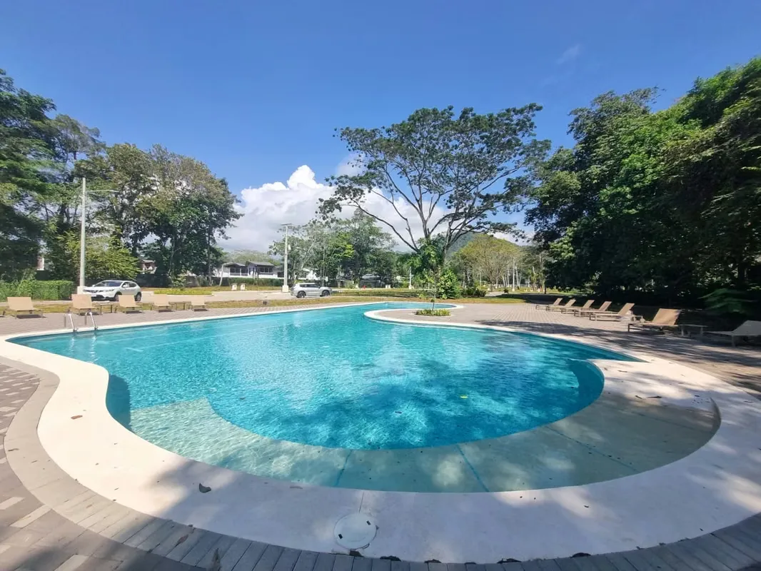 Venta de lotes en Jacó, Condominio Casa Praia