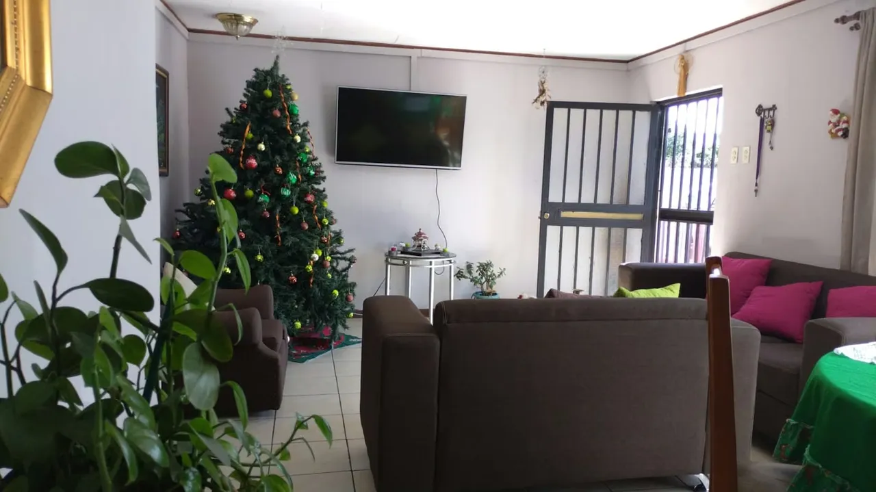 Venta casa Tibás, 3 habitaciones