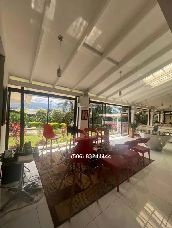 SALE OF HOUSE IN HEIGHTS OF CARIARI