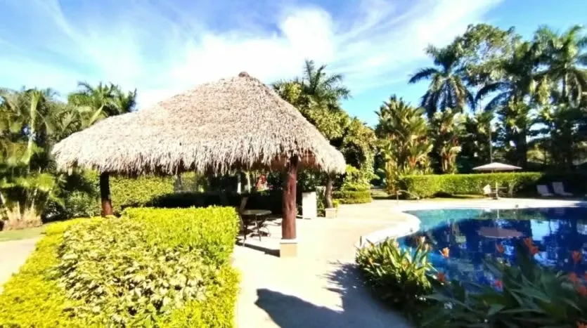 Venta de Lote, Herradura, Jacó, Condo.