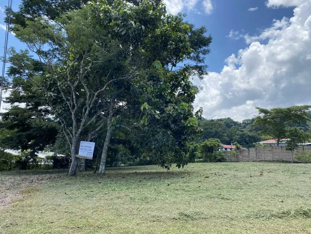 Venta lote El Rodeo Ciudad Colon
