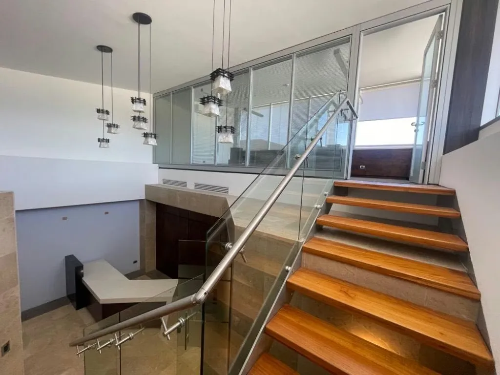 BIG OFFICE FOR RENT by MOMENTUM LINDORA IN CORPORATE CENTER