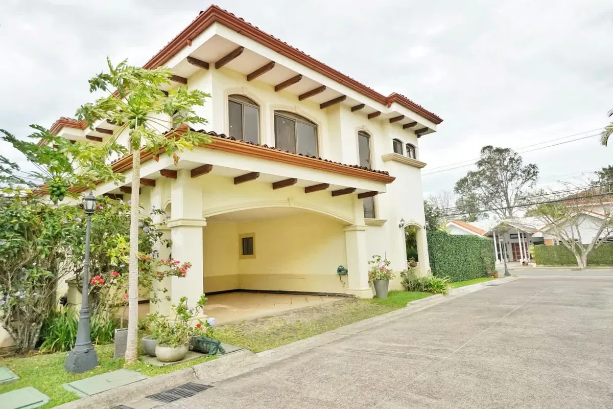 Casa en venta en Valle del Sol