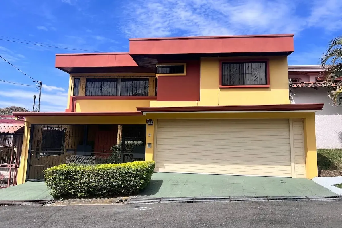 Detached house for sale in Los Colegios, Moravia