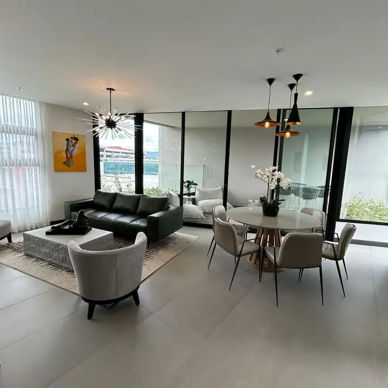 id # 39602 Penthouse de Lujo en Condominio Nuevo en Barrio Dent.