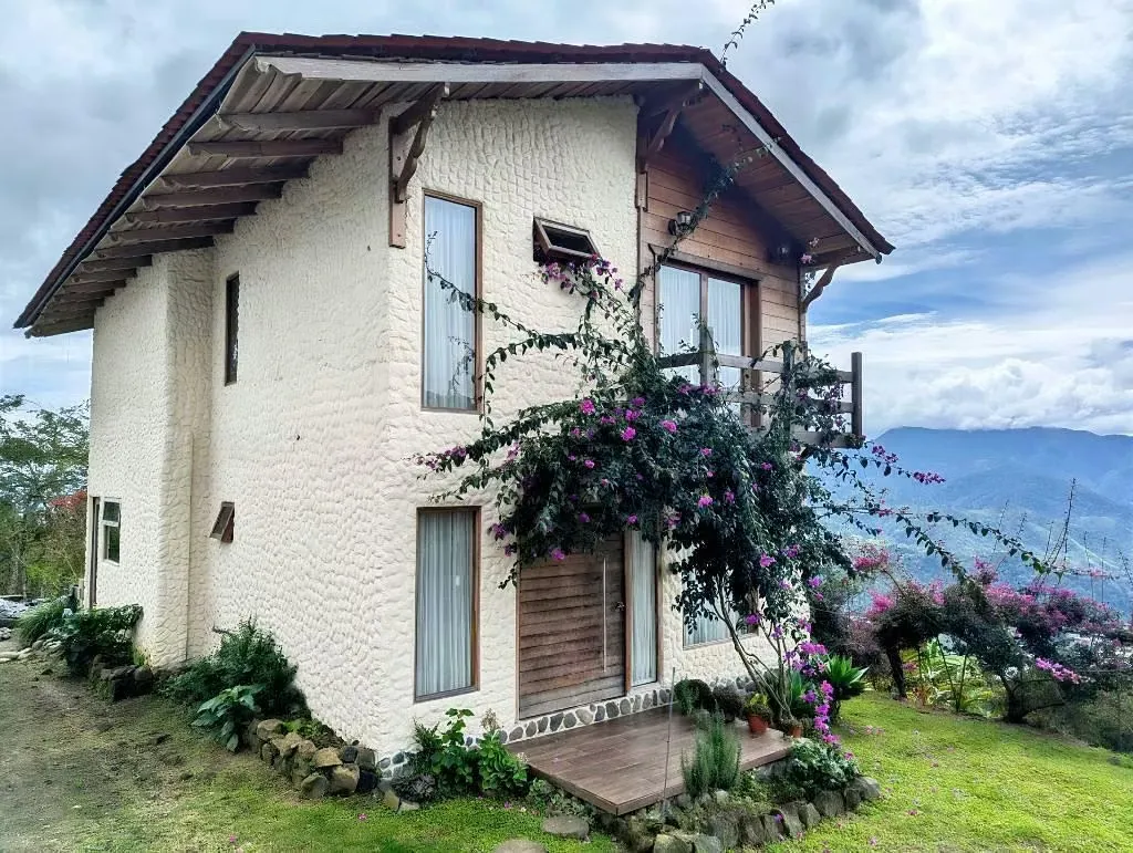 House for sale in Cervantes Cartago (1429 m2)