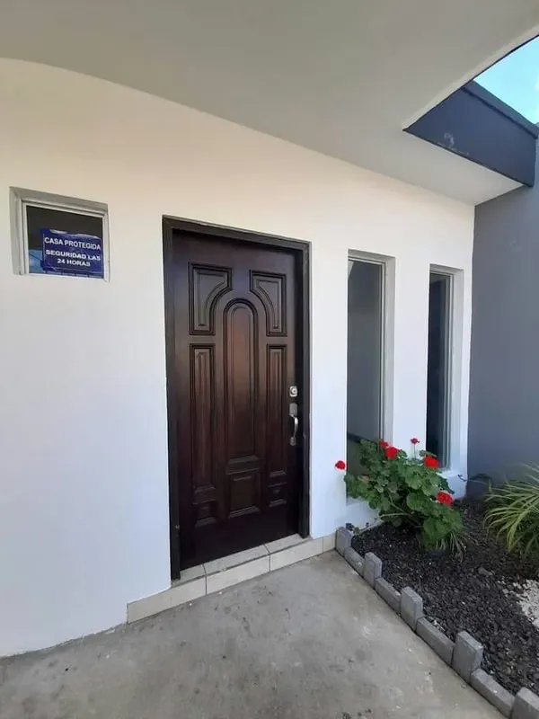 LC - Casa en Venta en Residencial - 38683