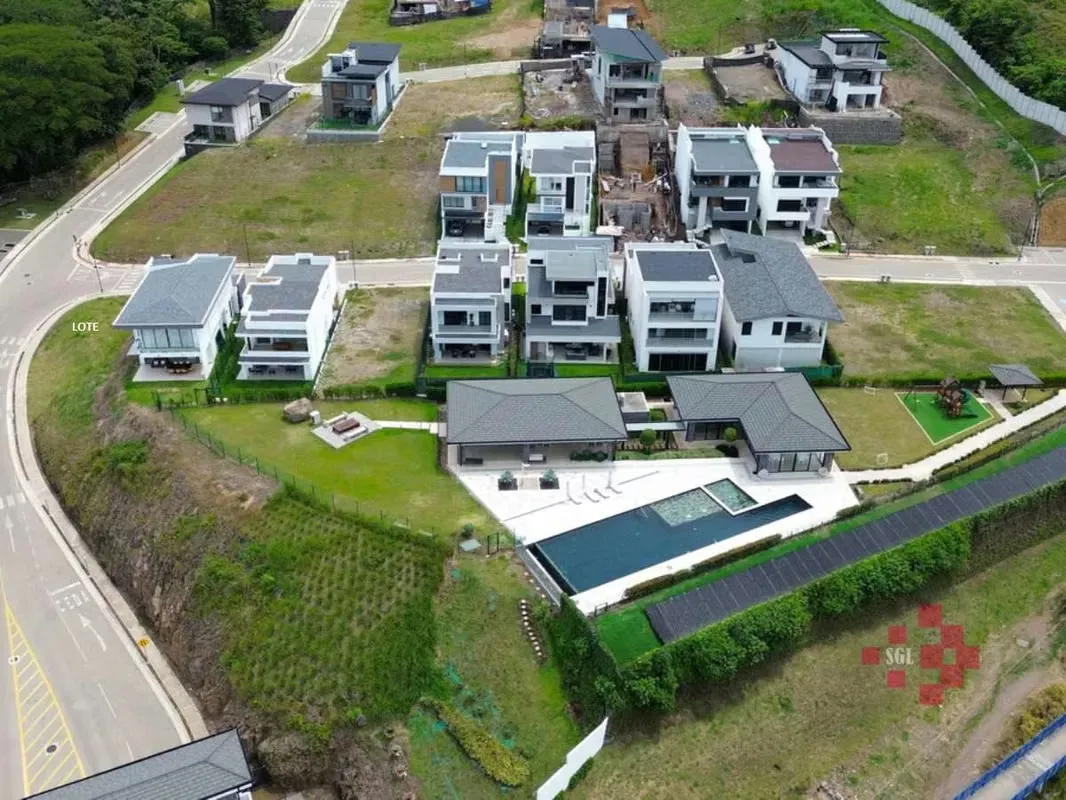 Are you looking for the ideal place for your new home? This lot for sale in the exclusive Vista Real Condominium is the answer you’ve ...