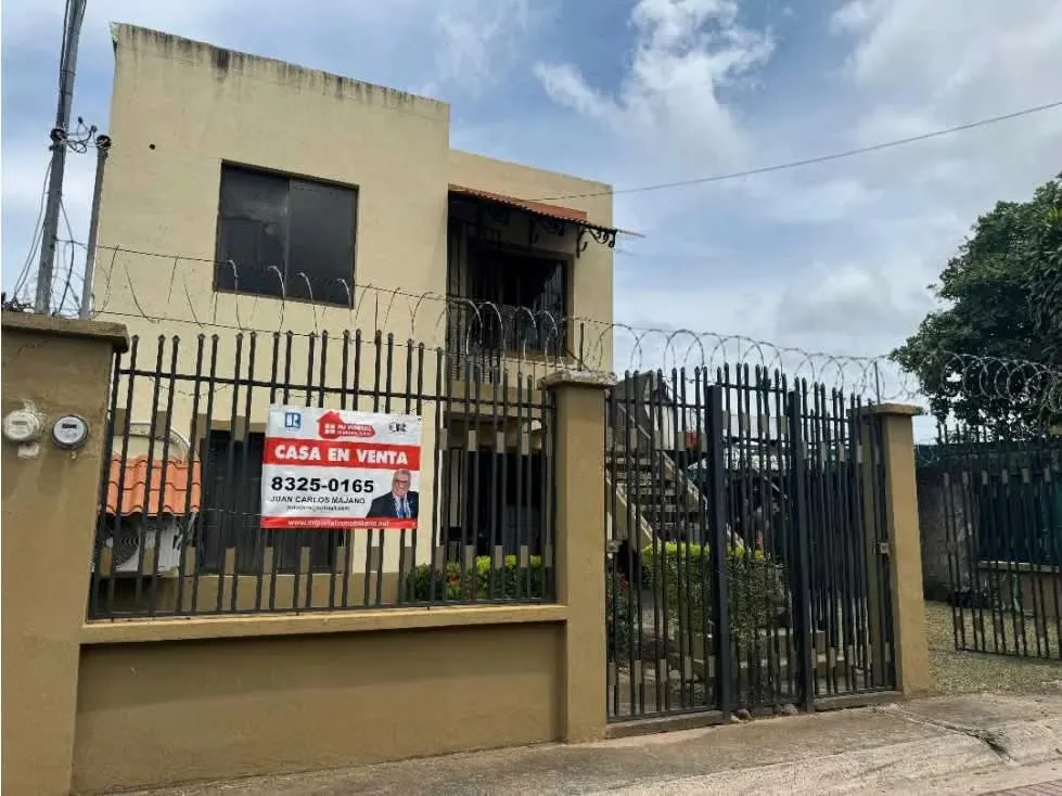 Venta de propiedad en dos apartamentos