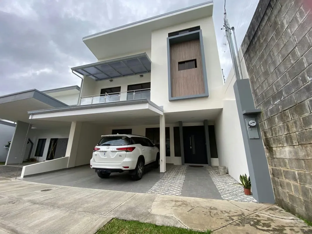 New House for Sale in Gated Community, La Unión 5848