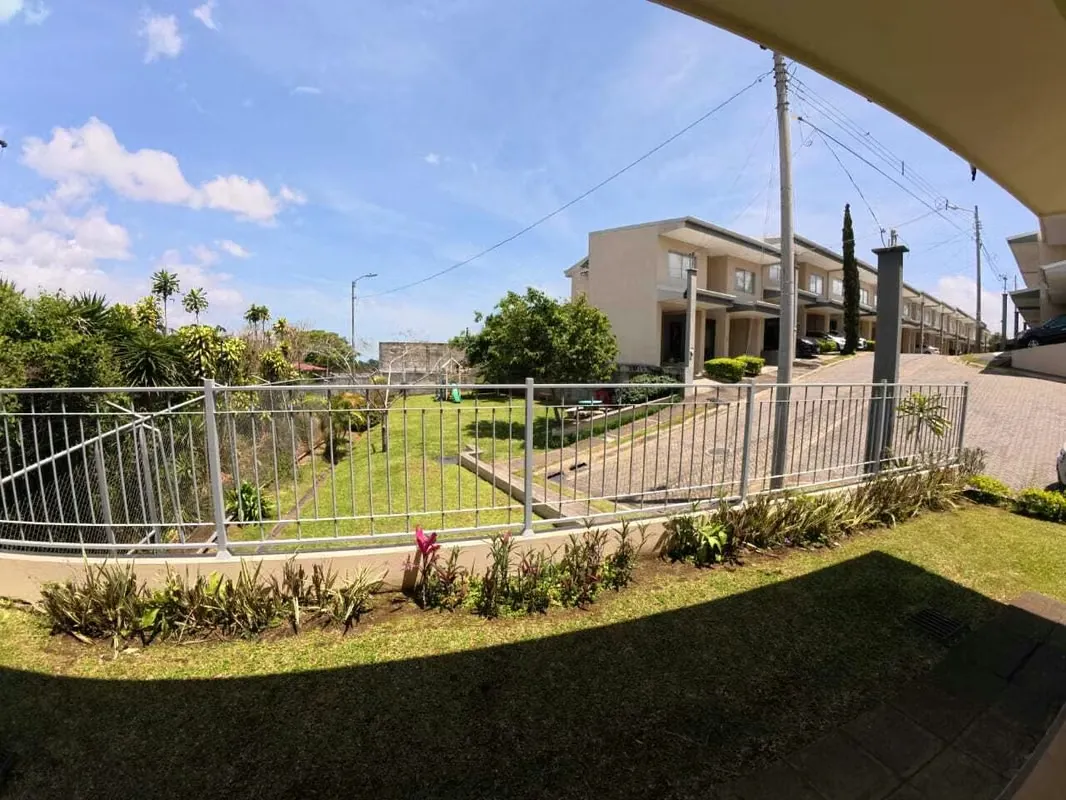 Se vende casa en Moravia, San Vicente