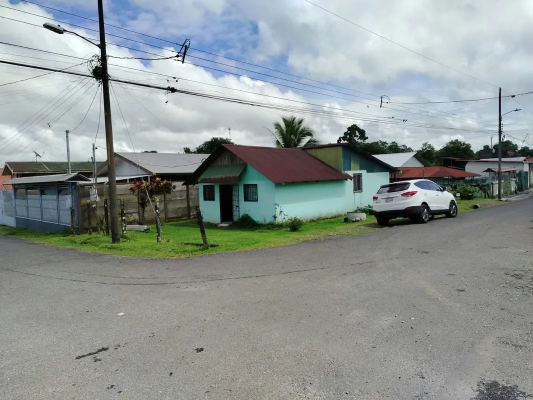 Casa en Venta – Guapiles Calle Uno