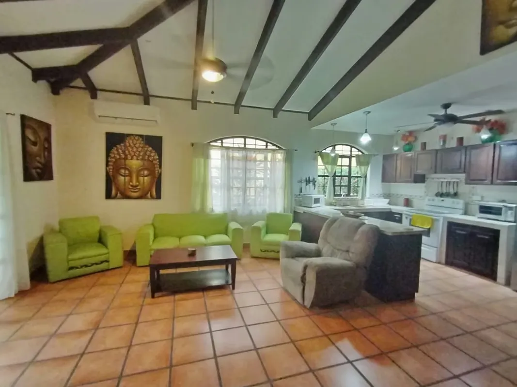 Tropical Breezes RENT Playa Bejuco, Puntarenas