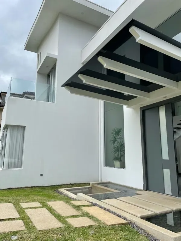 id 30924 Alquiler de casa en Calle Vieja. Condominio Colinas de Montealegre