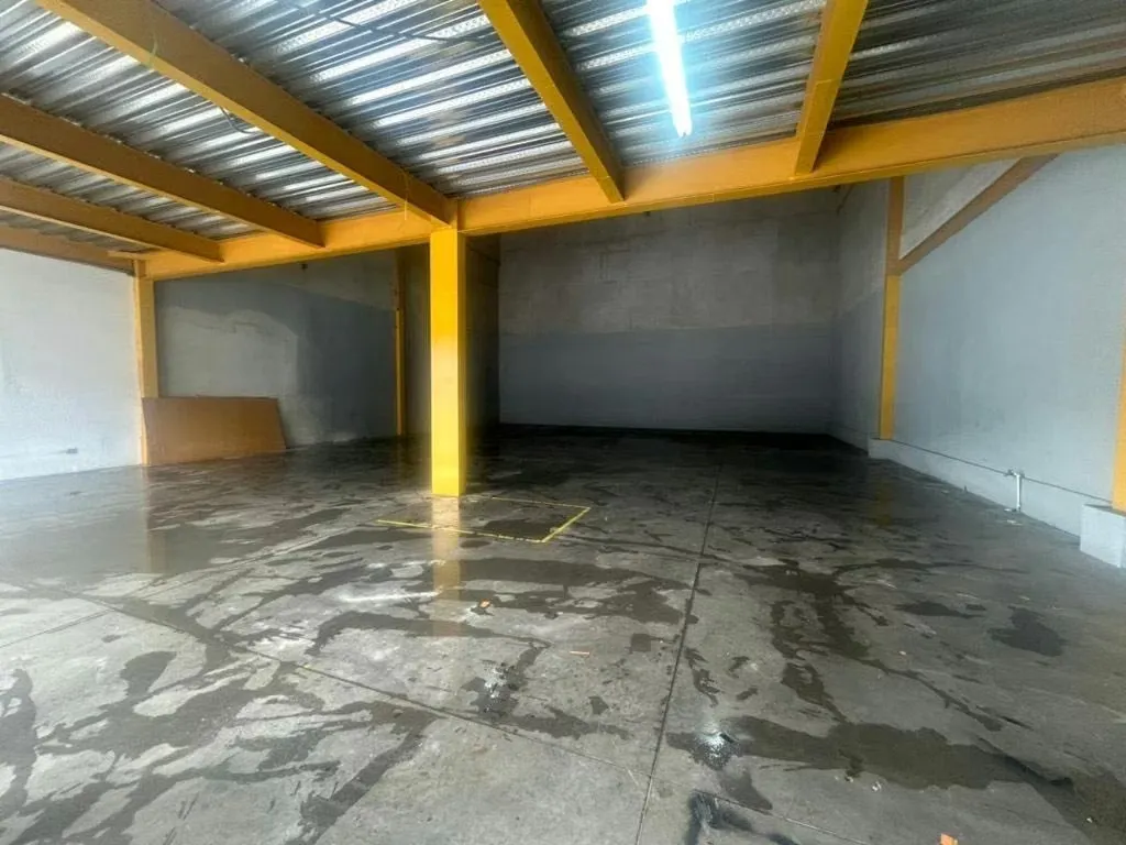 Alquiler de bodega industrial cerca de Lindora en San Rafael, Alajuela (MB)