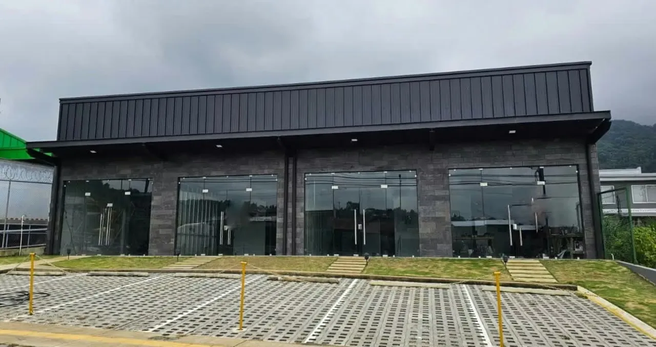 Centro Comercial En Venta – Ubicación Estratégica En Tres Ríos, Cartago