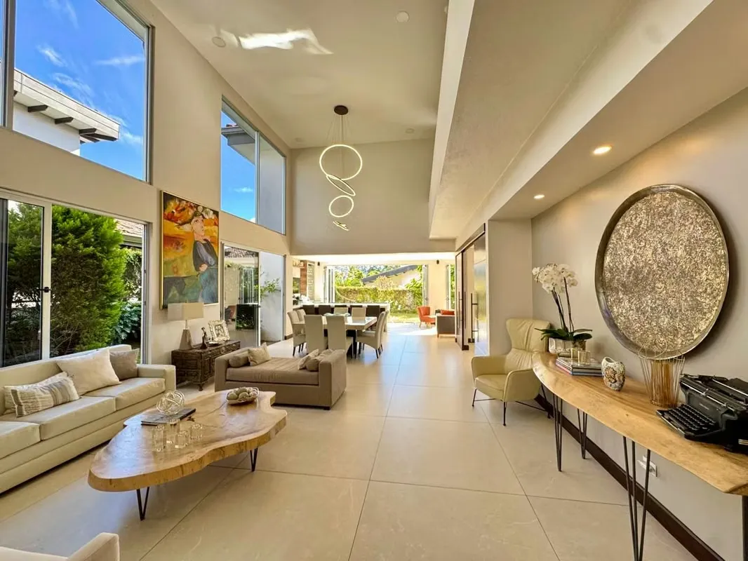 Se Vende hermosa casa en Colonias de Montealegre