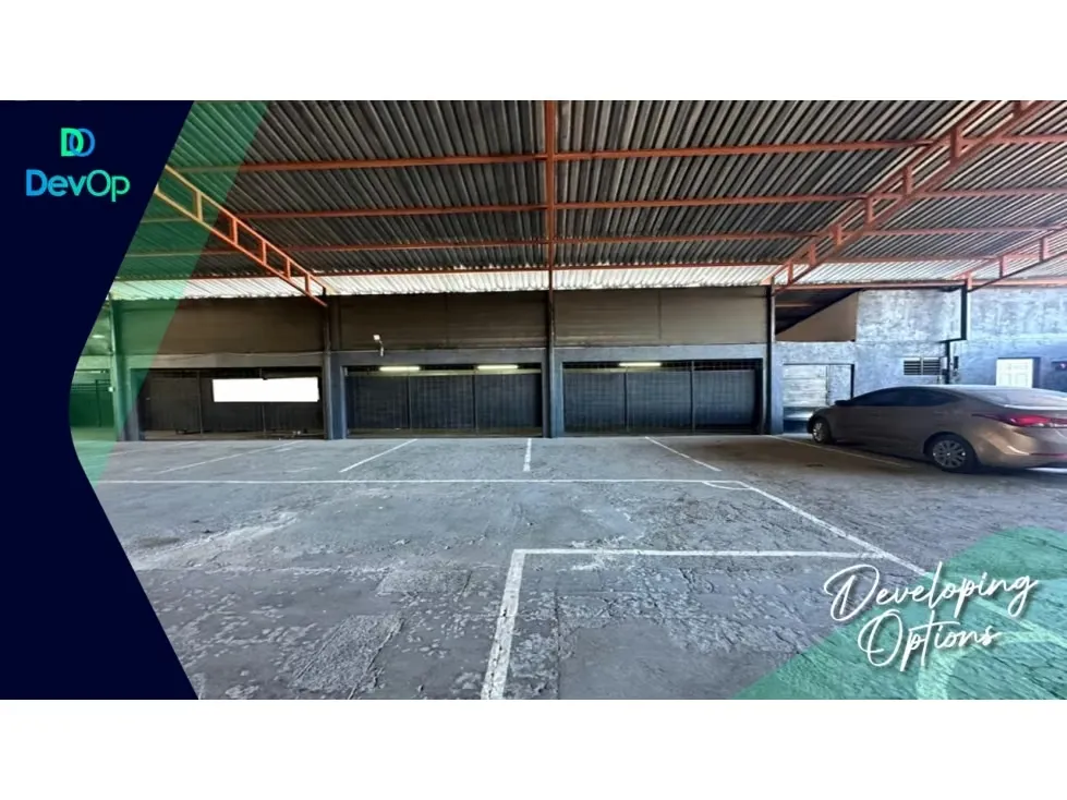 LOCAL EN SAN JOAQUIN, 125 M2, IDEAL PARA BODEGA  O GIMNASIO BOUTIQUE