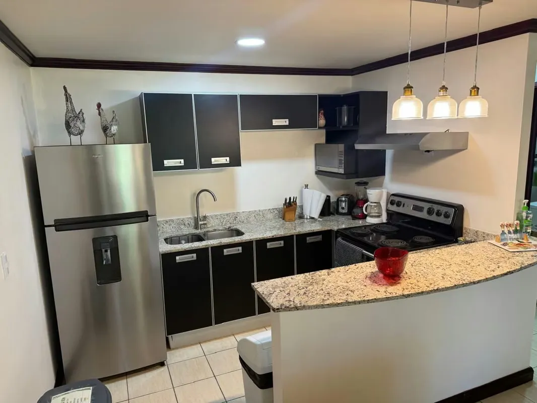 VENTA O ALQUILER DE APARTAMENTO EN TORRE LOS YOSES