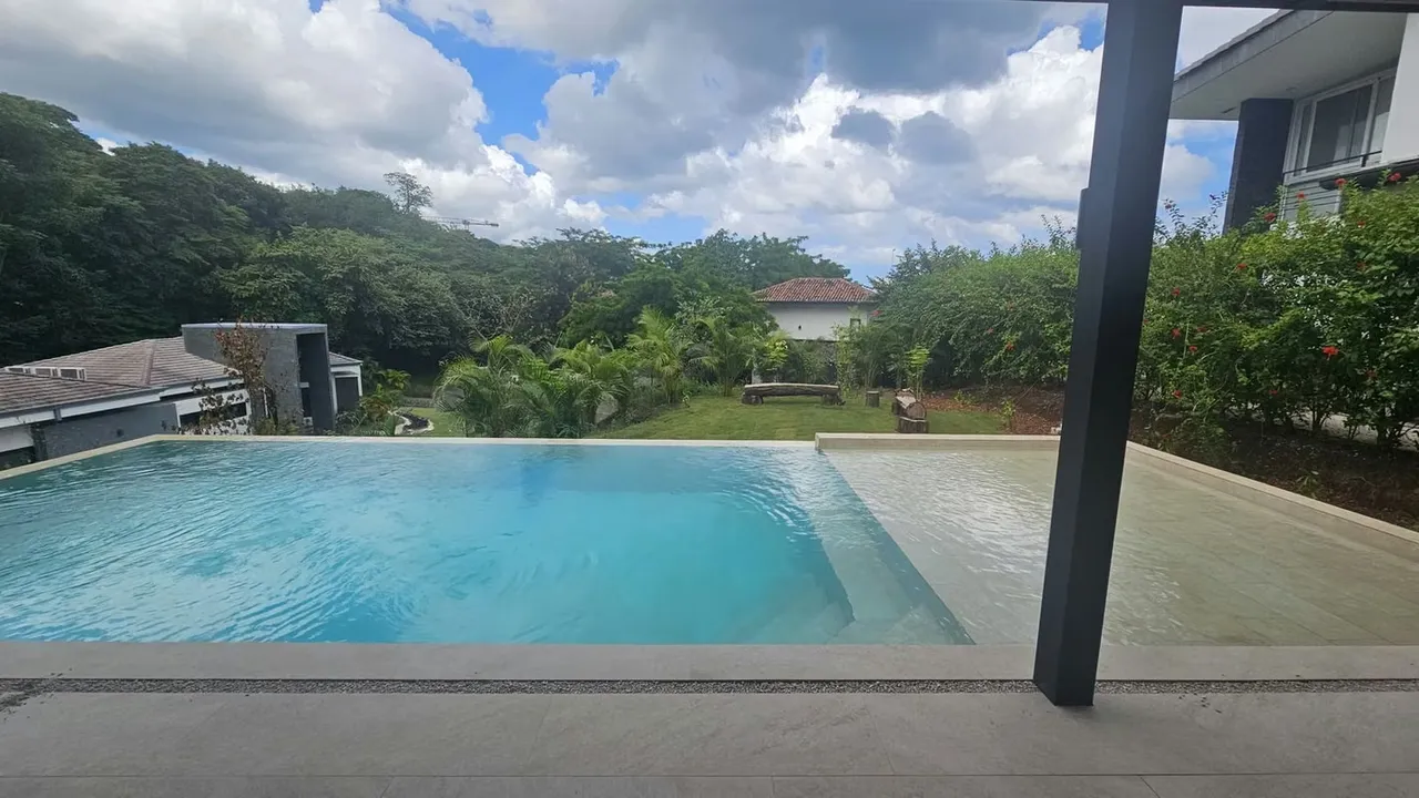SALE GUANACASTE BEACH COCONUT HOUSE FOR BRAND NEW PRICE ONLY