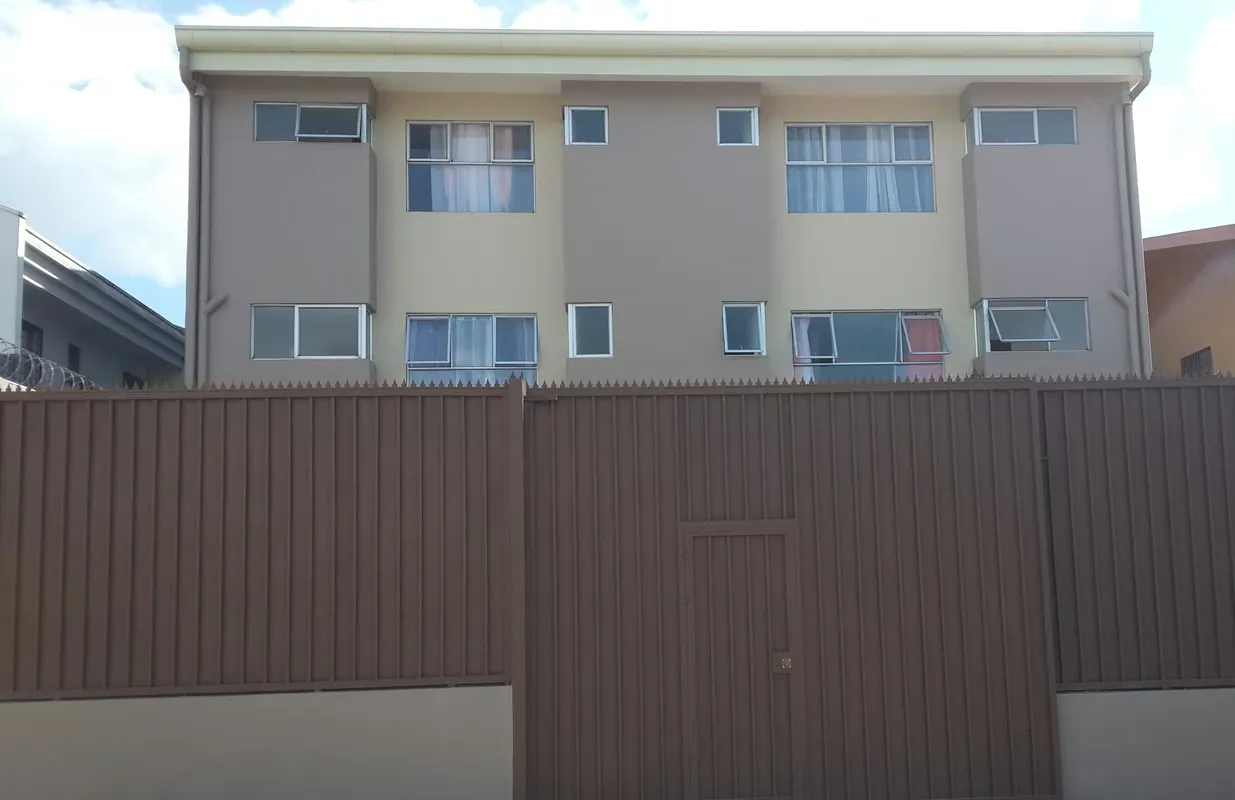 Se alquila Apartamento 1 Persona en San Isidro Heredia