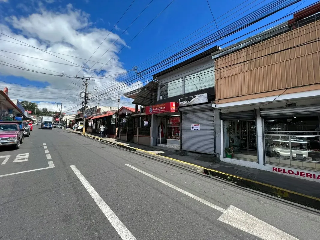 _ Commercial property for sale, in La Unión!