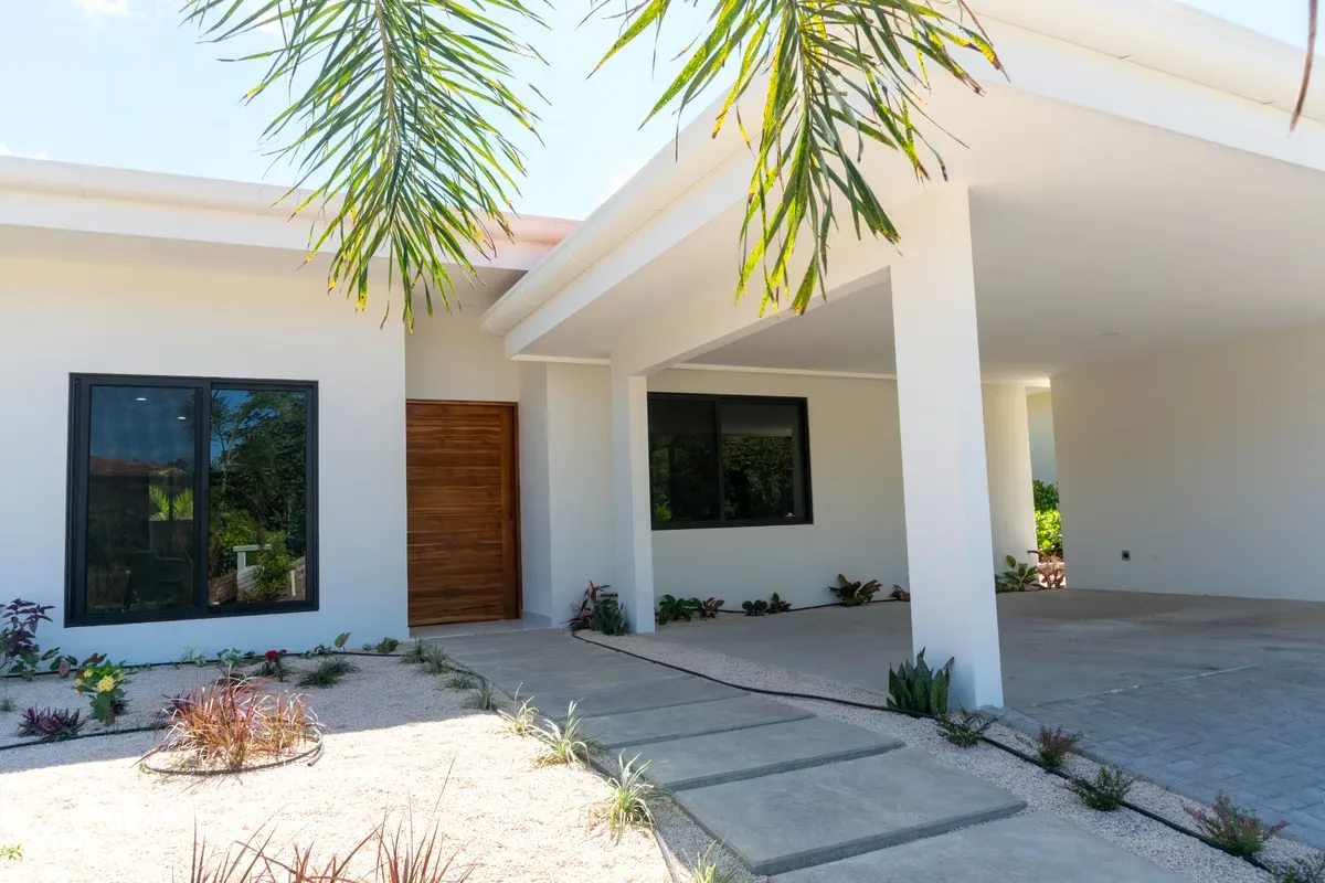 Estrene Villa de 2 Habitaciones en La Caleta, Coco Bay Estates – Playas del Coco