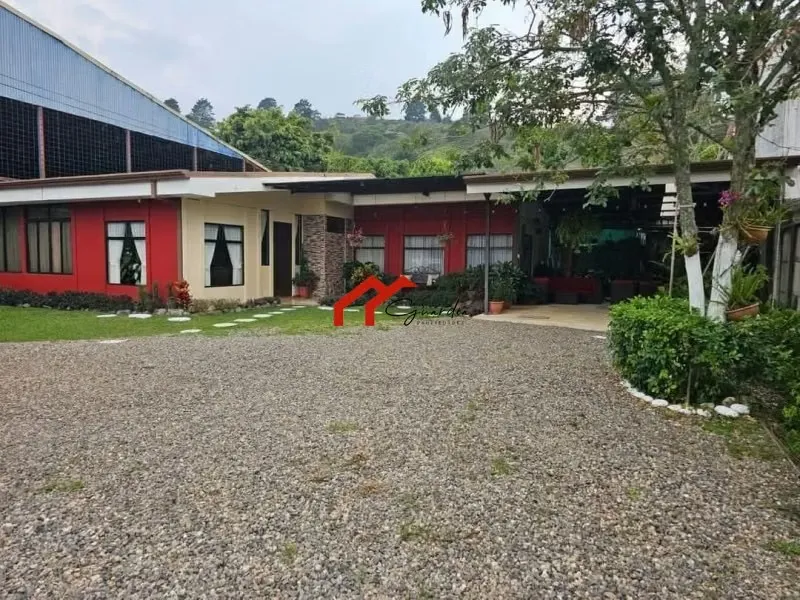 #1036 House for Sale with Workshop Area in Lourdes de Agua Caliente, Cartago