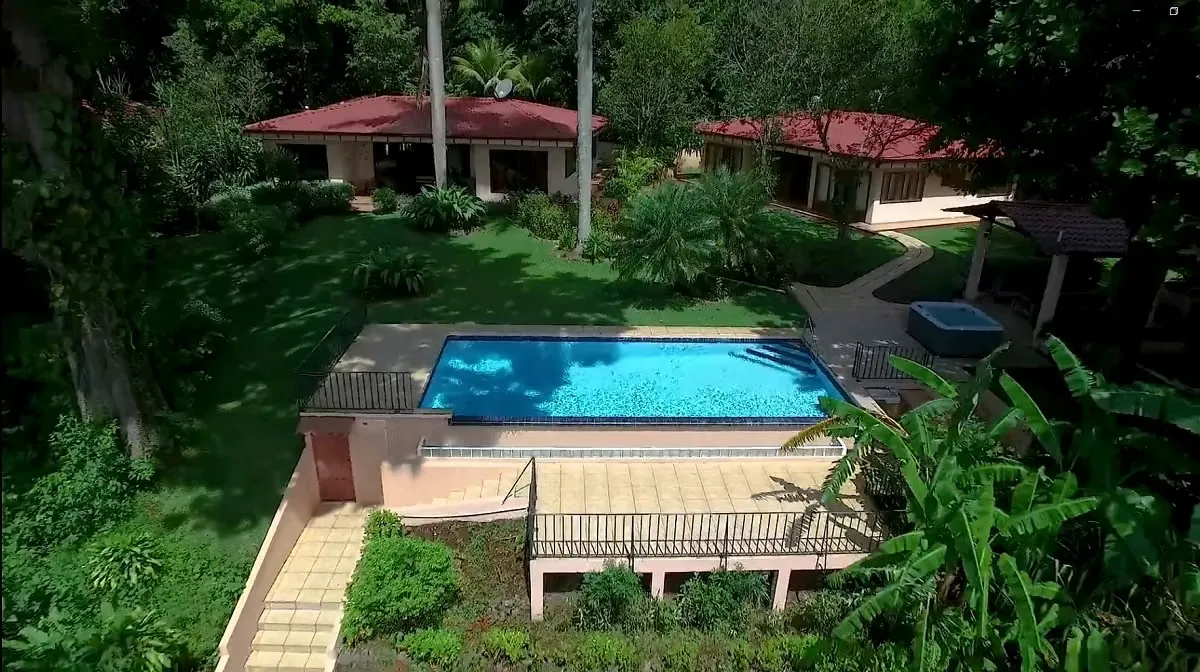 PURISCAL, VILLA CAMPESTRE ideal para WELLNESS CENTER