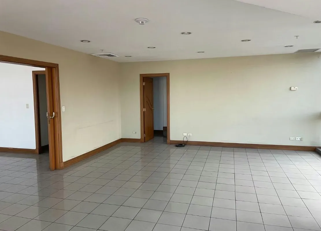 Alquiler oficina 514m2 a $8.225 Paseo Colón  (Torre Mercedes)
