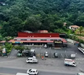 Locales Comerciales y Bodega sobre Ruta Interamericana, San Ramón