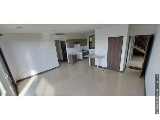 Beautiful Ground-Floor Apartment for Rent Condominium in Grecia