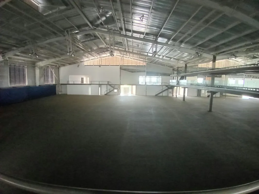 WAREHOUSE FOR RENT IN LINDORA, SANTA ANA