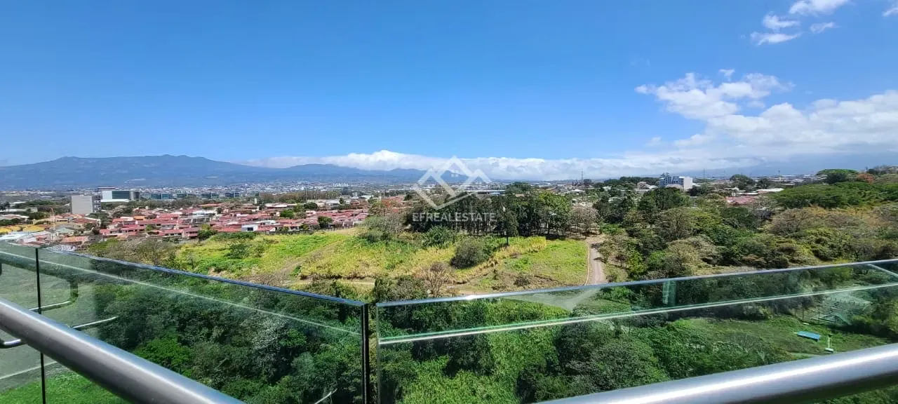 Ideal para vivir o como inversión. Un espacio moderno, elegante y con increíbles vistas que enamoran desde el primer momento.