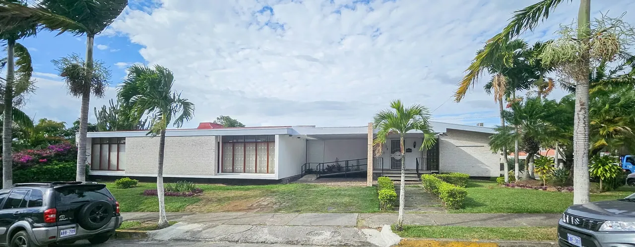 Casa para desarrollo Nunciatura Norte