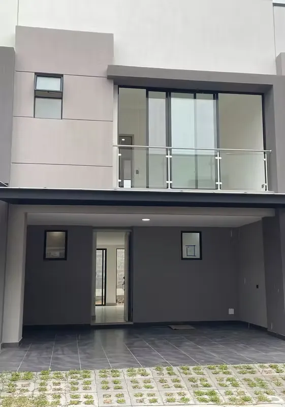 HOUSE FOR RENT AND SALE IN CONDOMINIUM LOMAS DE SANTA ANA*
