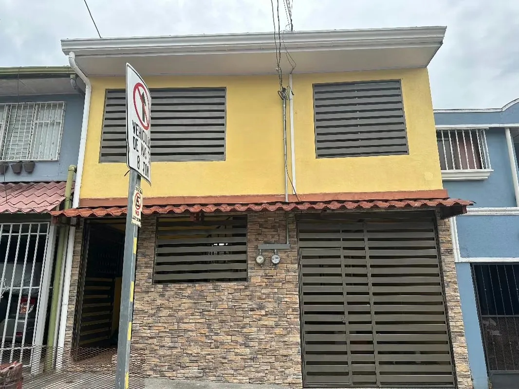 Gravilias Desamparados Apartamento en Alquiler ,,