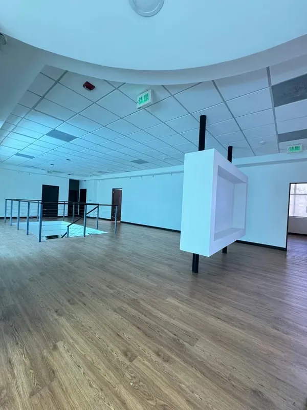 Edificio moderno | ideal para call center | data center | consultorios médicos | clínica | excelente ubicación | transporte público ...