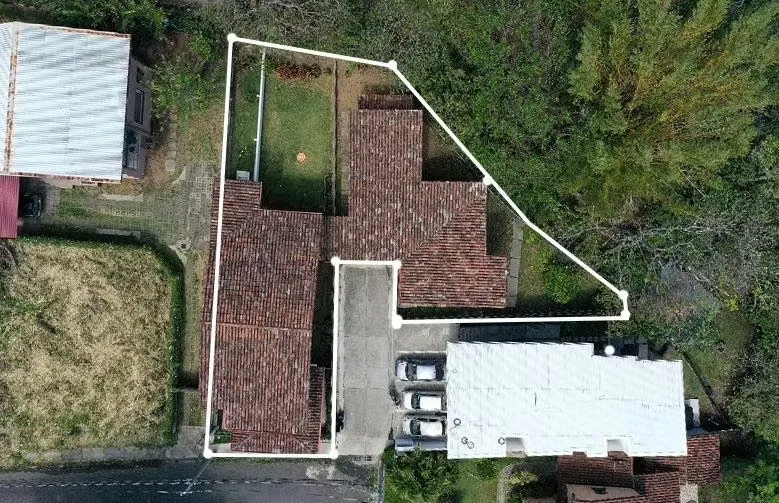 250 / Casa / Venta / Santa Ana / Rio Oro / Lujosa / Segura / Oportunidad Única