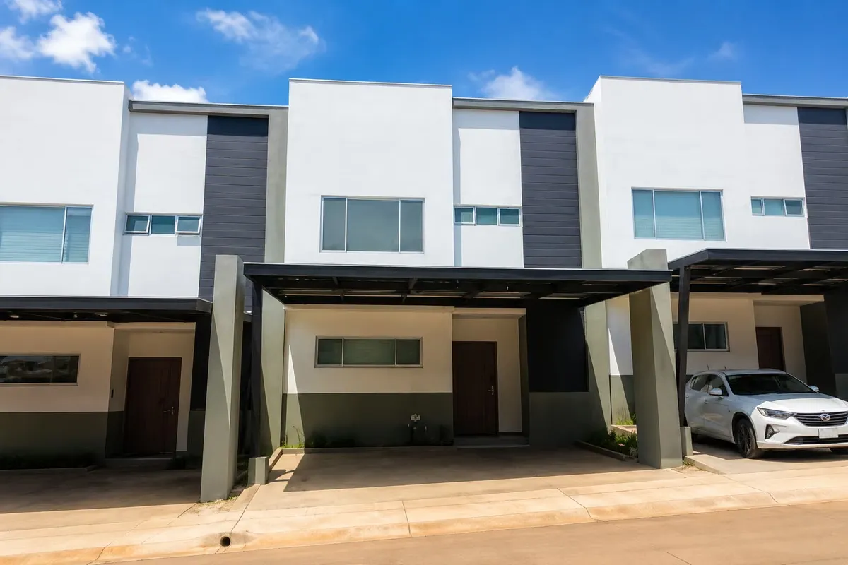 House for Sale in Naos Condominium, San Joaquín de Flores | Ready for Immediate Occupancy