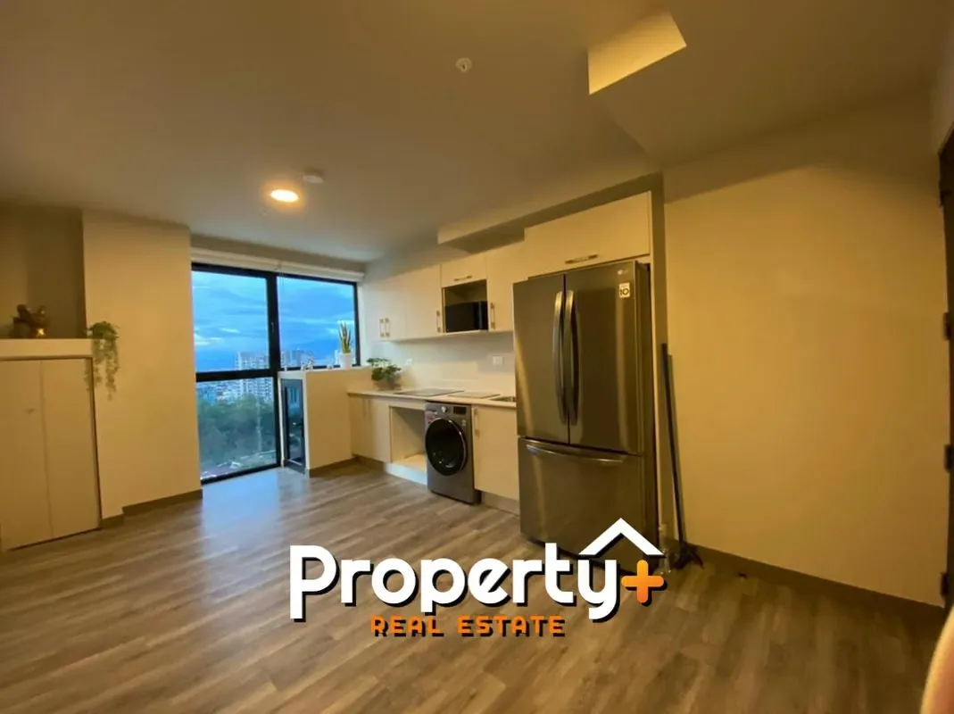 Viva en una de las zonas más exclusivas, caminables y dinámicas de San José. Este acogedor apartamento de una habitación se ...