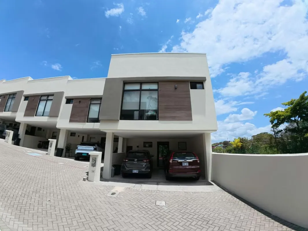 Unique Home for Sale! House in Moravia Urbano Condominium