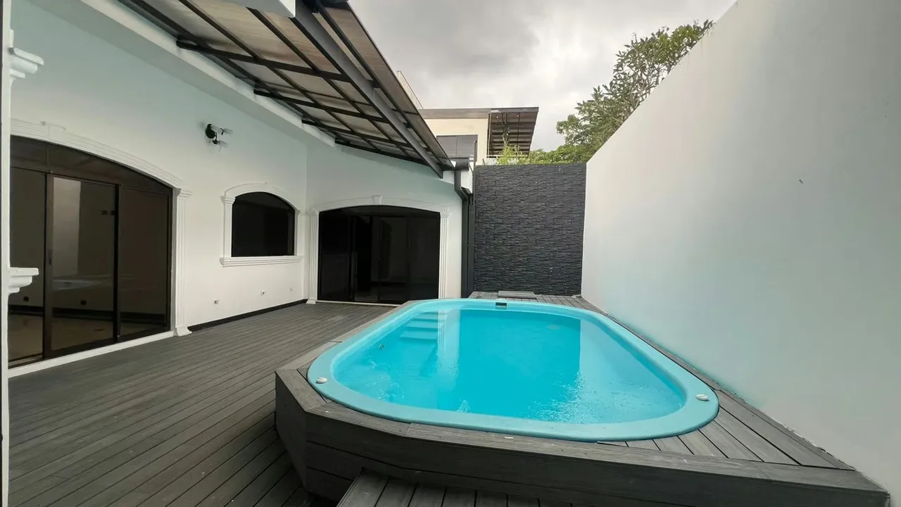 HOUSE FOR RENT IN TRES RIOS, LA ARBOLEDA
