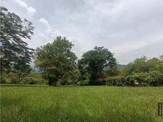 Lote en El Rodeo para vivienda
