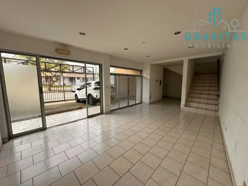 Alquiler de local comercial en San Pedro | 145 m2 | A 250 m de UCR | F 542
