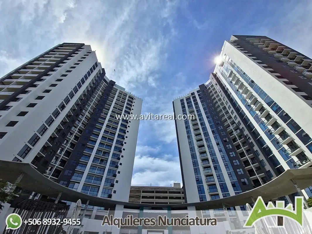 Enjoy the convenience of living in Núcleo Sabana, a modern and well-located ...