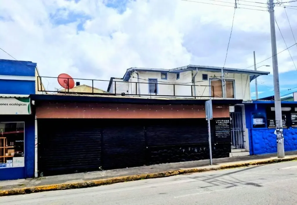 Local comercial 950000 + iva
